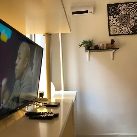 Largo Notvalid Apartment
